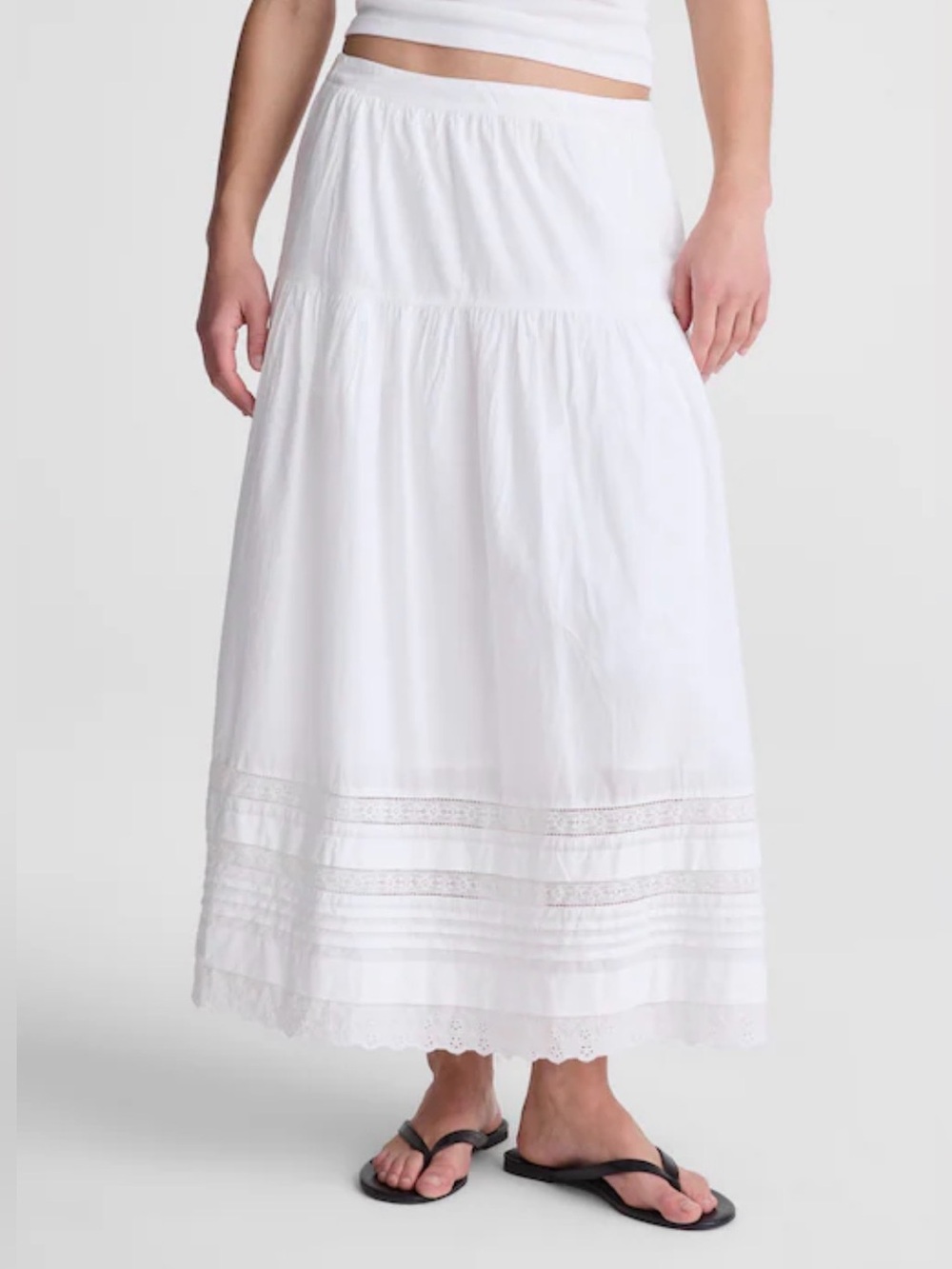 Madewell Pintucked Midi Skirt. Eyelets and lace details. XXS.NWT.